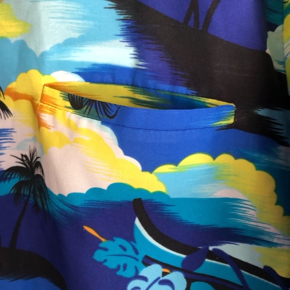 Vintage Royal Creations Hawaii Men's Hawaiian Shirt Aloha Beach  Button-Front - Picture 7 of 11